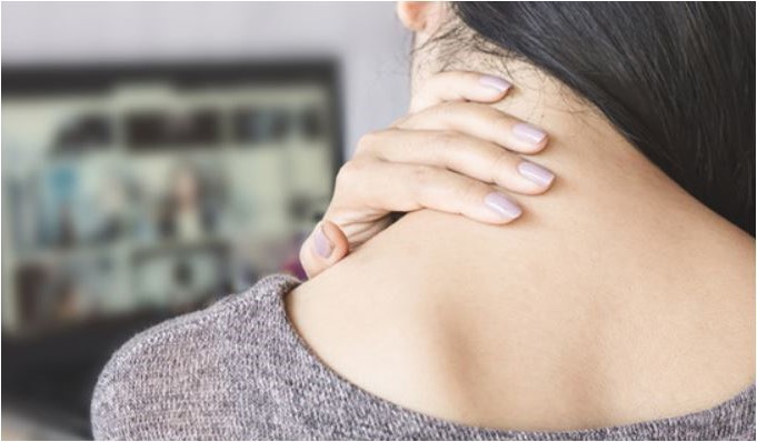 Neck pain? Know the risks and easy ways to manage it