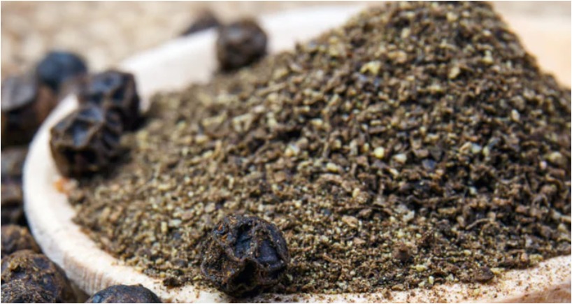 Black pepper may help lower cholesterol levels and blood pressure