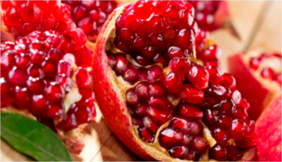 Pomegranate prevents wrinkles and other signs of aging.