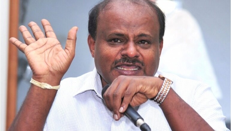 Karnataka Chief Minister Kumaraswamy Accuses Congress of Oppressing Kar Sevaks