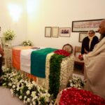 Sonia Gandhi, Rahul, Kharge pay tributes to former PM Manmohan Singh