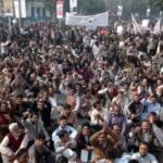 Pakistan: Lawyers hold protest against 27th Constitutional Amendment in Karachi