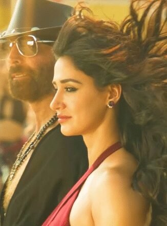 <div>Akshay Kumar remembers ‘Queen Katrina’ as he recreates ‘Ek Uncha Lamba Kad’ with Disha Patani in ‘Welcome to the Jungle’</div>