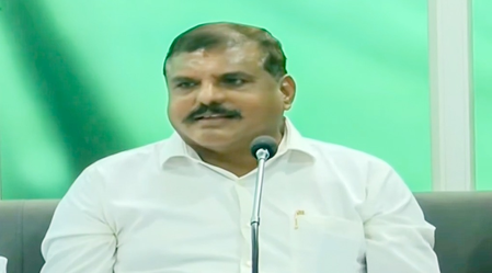 <div>Farmers in ‘distress’ due to TDP-led government’s ‘inefficiency’, says YSRCP leader</div>