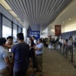 Over 700 flights cancelled in US as government shutdown drags on