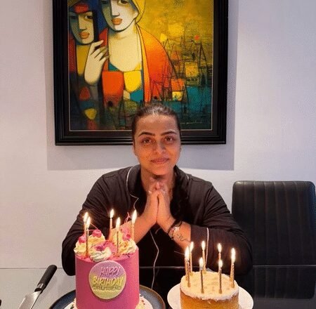 <div>Shilpa Shirodkar says ‘My heart is so full’ as she turns a year older</div>