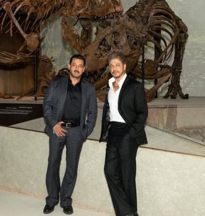Salman Khan shares a picture with Shah Rukh Khan from their Abu Dhabi trip, picture goes viral