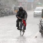 Heavy rain forecast for Chennai, Tiruvallur districts; schools closed