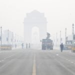 Smog blankets Delhi as city records AQI of 391