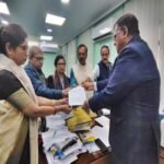Trinamool delegation meets Bengal CEO, lodges complaint over SIR process