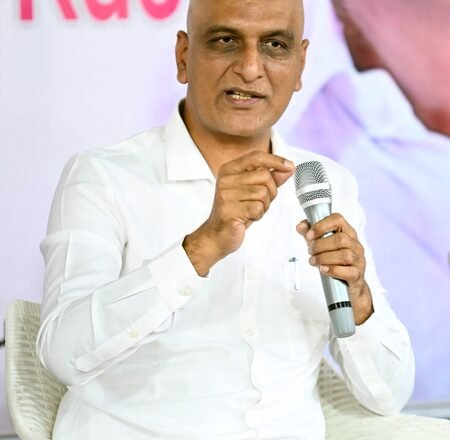 <div>Telangana Police Officers’ Association condemns ex-minister Harish Rao’s remarks</div>