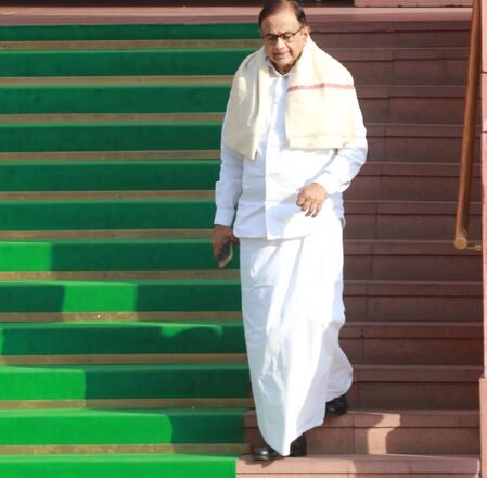 <div>Debt figures alone don’t reflect economic strength, says P. Chidambaram in defence of TN</div>