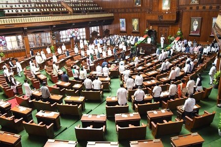 K’taka BJP MLC Ravi refuses to withdraw statement, house adjourned