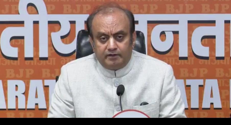 Sudhanshu Trivedi slams Rahul’s ‘venomous’ charge, says LoP lowering the dignity of House