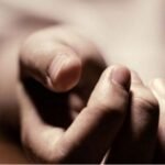 <div>Son stabs retired Navy captain father, dentist mother to death in B’luru</div>