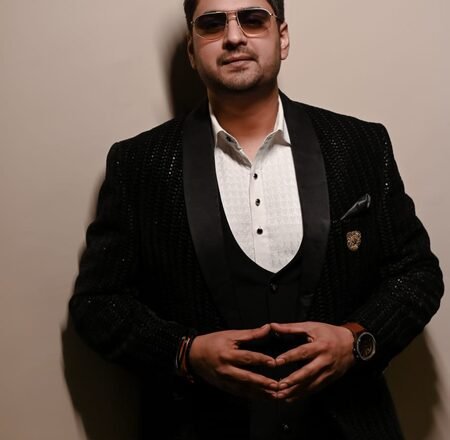 <div>‘Bulleya’ singer Amit Mishra’s new song ‘Uth Ke Jaandi’ is about pain of letting go</div>