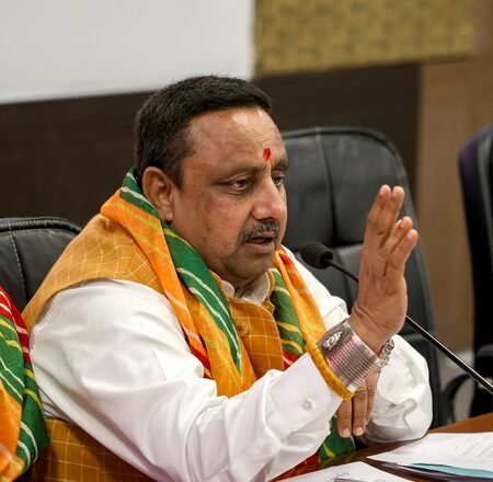 Holi sales likely to record 25 per cent jump at Rs 80,000 crore: CAIT