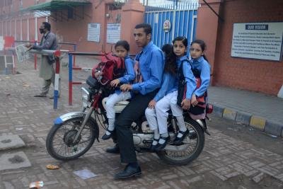 <div>Pakistan’s education system struggling with underfunding, weak learning outcomes: Report</div>