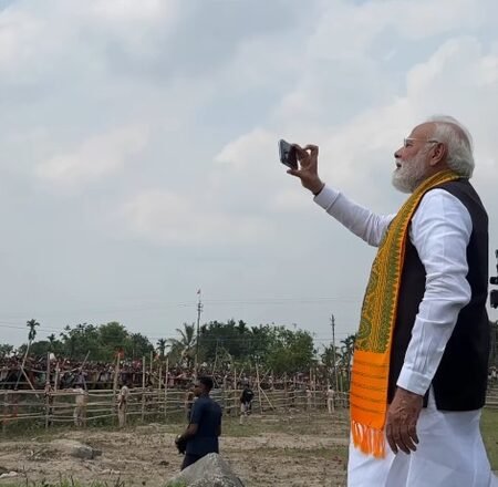 <div>PM Modi captures bustling excitement at Siliguri rally, says ‘BJP in hearts and minds of people’</div>