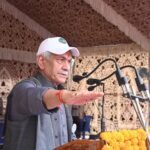 <div>L-G Sinha joins padyatra under ‘drug-free J&K’ in Rajouri</div>