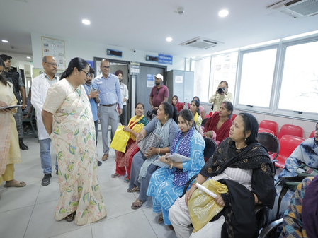 Delhi CM Rekha Gupta flags gaps during surprise visit to Aruna Asaf Ali Hospital