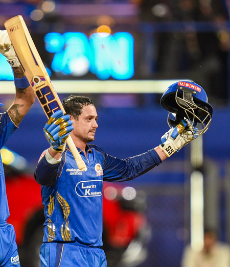 ‘Nothing seems to faze him’: Finch lauds De Kock’s calmness after century against PBKS