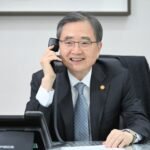 South Korean Foreign Minister Urges Iran for safe navigation in Strait of Hormuz