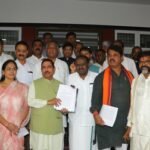 <div>Shivakumar’s govt trying to derail SIR process: Three Union Ministers to K’taka CEO</div>