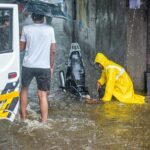 <div>Monsoon fury: Heavy rain hits Maharashtra, ‘Red Alert’ in four districts</div>