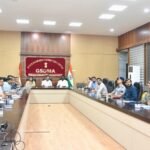 <div>High-level meet reviews Gujarat’s readiness for monsoon emergencies</div>