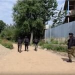 <div>Unidentified body recovered near encounter site in J&K’s Shopian; arms, ammunition found</div>