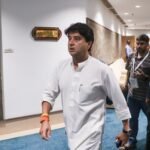 <div>Scindia unveils ‘Lakhpati Yuva’ model for MP’s Ashoknagar, says 2,592 youths to get jobs</div>