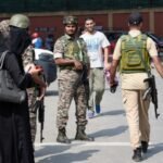 <div>J&K SIA conducts raid in terror-related case in Srinagar city</div>