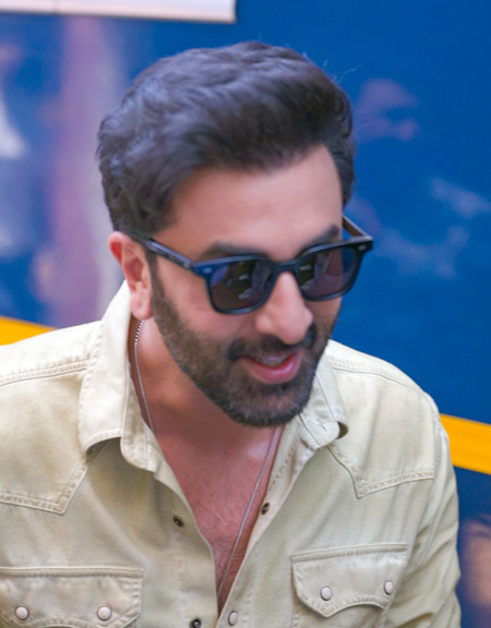 Ranbir Kapoor touches Kumar Vishwas, Sunny Deol’s feet at ‘Ramayana’ Pratham Sankalp