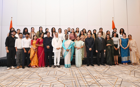 President Murmu appreciates Indian community’s role in strengthening friendship with Moldova