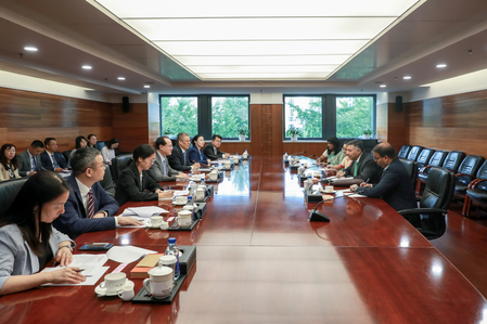 India, China agree to enhance mutual cooperation and communication in trade and economic ties