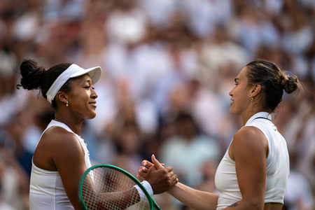Canadian Open: Fernandez beats Andreeva for first Top-10 win after seven defeats