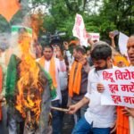 <div>VHP, Bajrang Dal protest in Bhopal over Oppn’s Ram temple demonstration at Parliament</div>