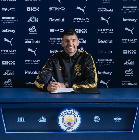 Man City sign goalkeeper Geronimo Rulli from Marseille on two-year deal