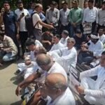 <div>Rajasthan Cong holds protest march against govt’s new directive restricting entry in schools</div>
