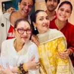 <div>Govinda’s family Krushna Abhishek, Tina Ahuja, Yashvardhan celebrate Rakhi with Sunita Ahuja, actor gives it a miss</div>