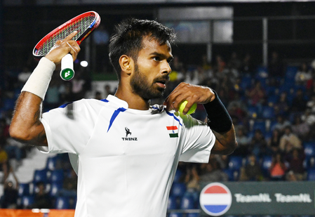 Asian Games: Nagal enters quarters, Dhakshineswar bows out in singles