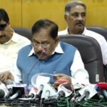 <div>K’taka govt withdrawing Parks Protection Bill, to bring it back for discussion in next Assembly session: Dy CM</div>