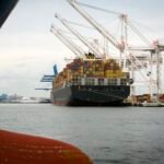 US lawmakers seek swift tariff refunds