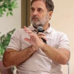 <div>‘Who gave these men the right to behave like this’: Rahul Gandhi condemns molestation of Class 10 girl in Bihar’s Jamui</div>