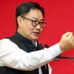 <div>‘Will send wrong message’: Kiren Rijiju on Rahul Gandhi targeting EC over SIR row</div>
