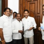 Jagan assures legal support to farmers over ‘Lanka lands’ dispute
