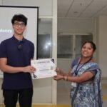 How a 17-year-old is bringing financial literacy to women in India