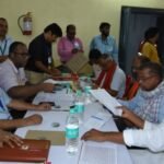 MLC polls: Row erupts over govt employee’s bid to enter centre with Form-16s in Patna during counting