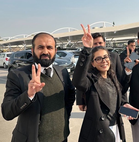 Pakistan: Rights groups, activists condemn 10-year jail terms for human rights lawyers
